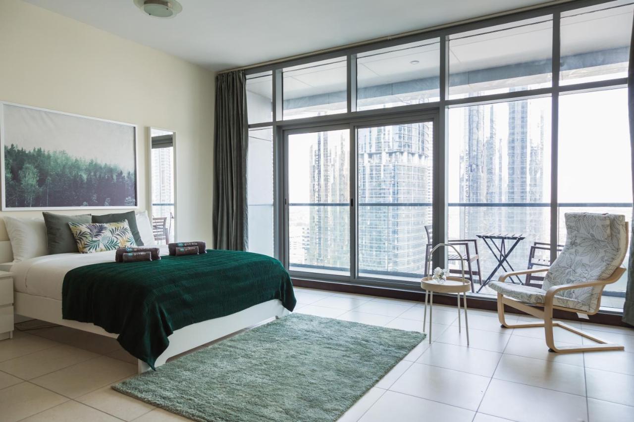 Higuests - Cozy Studio With Panoramic Views On The Lake Daire Dubai Dış mekan fotoğraf